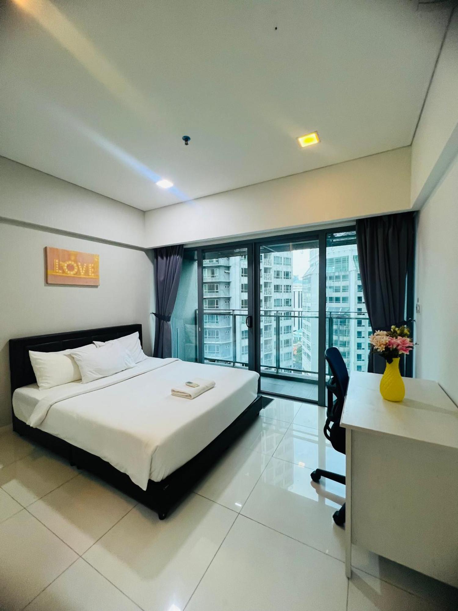 Summer Suites Klcc By Classy Куала Лумпур Екстериор снимка