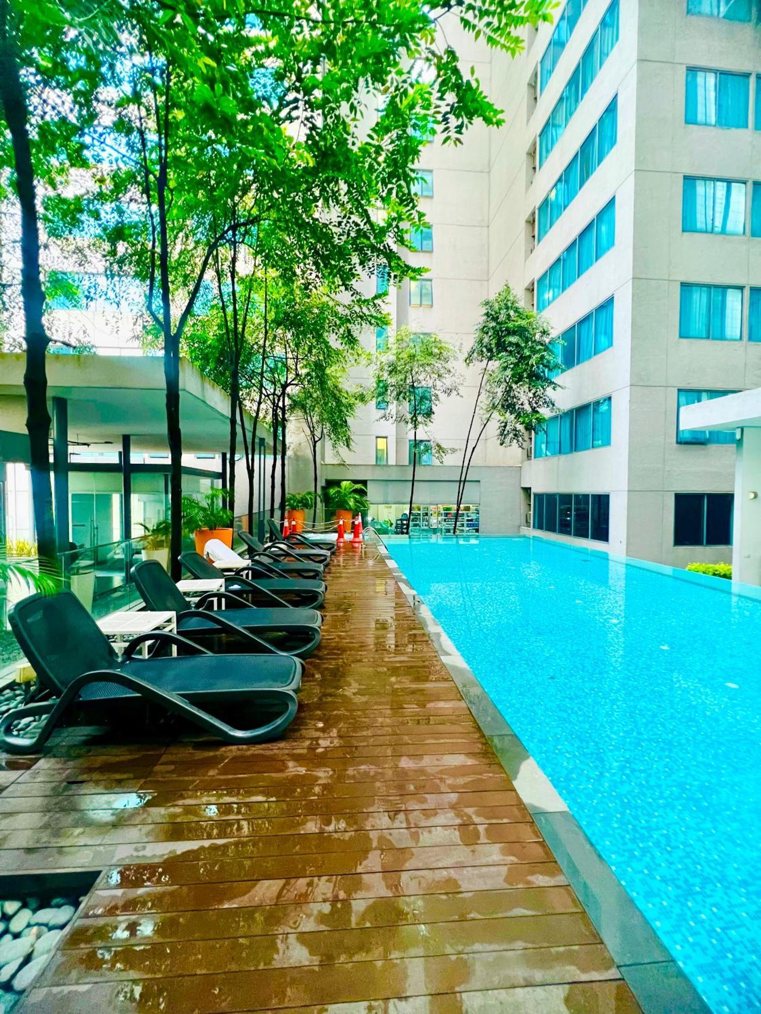 Summer Suites Klcc By Classy Куала Лумпур Екстериор снимка